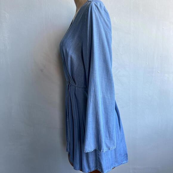 Guess LA Western Small Chambray Blue V Neck Wrap Mini Dress Long Bell Sleeve - Picture 2 of 13